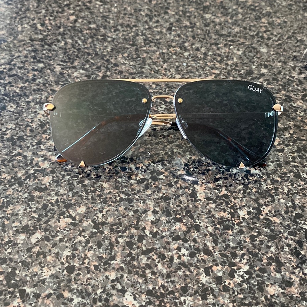 Quay High Key Mini Rimless
